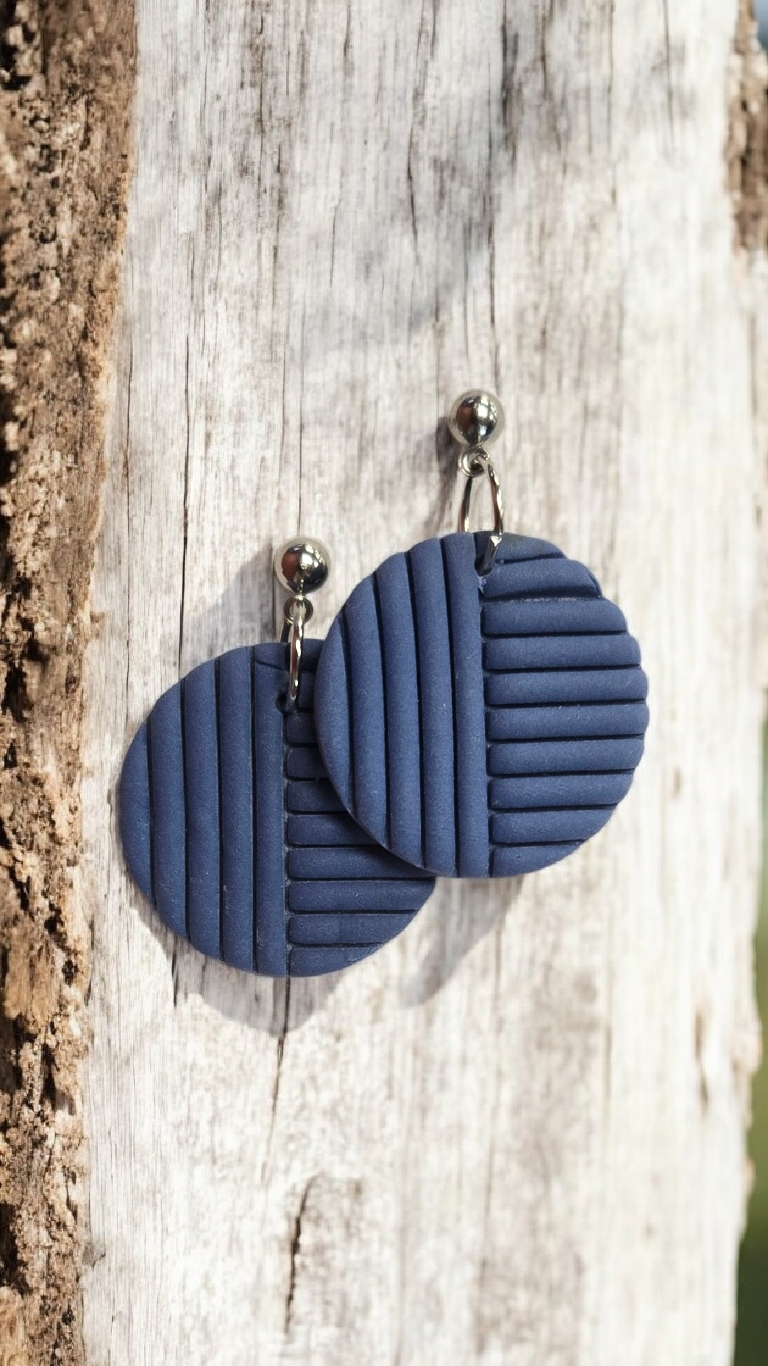 Circle Design Large Dangle